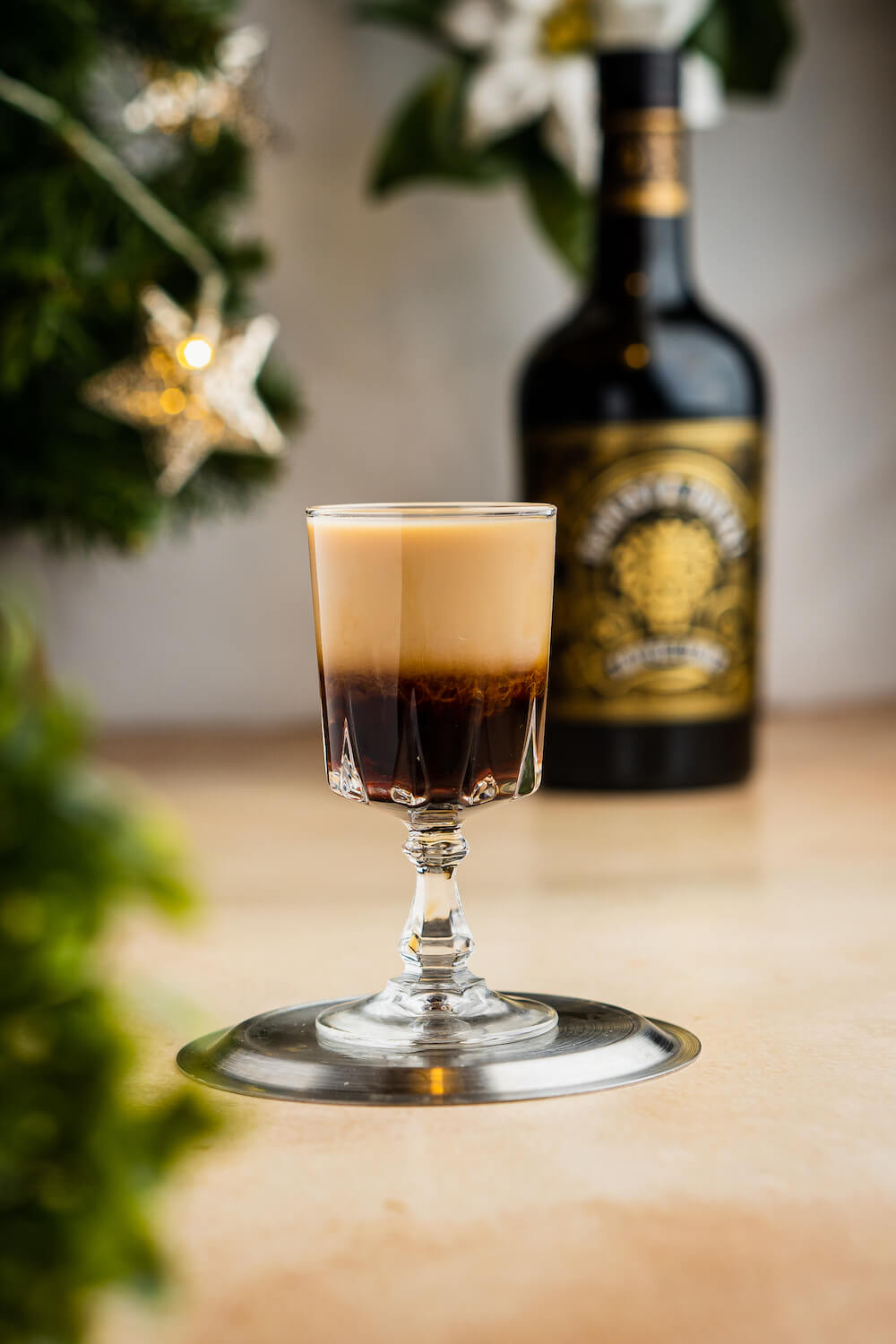 Premium Kaffeelikör - Vollmundiger Geschmack durch Kaffeebohnen aus schonender Trommelröstung, aufgegossen mit echtem Rum - 20% - Premium Kaffeelikör - Vollmundiger Geschmack durch Kaffeebohnen aus schonender Trommelröstung, aufgegossen mit echtem Rum - 20% - Barista Royal GmbH